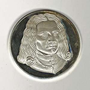 Lote anterior: Moneda Conmemorativa Plata 250 Años Montevideo Mauricio de Zabala