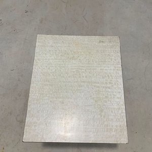 Mesa Auxiliar Blanca Decorativa de Apoyo - imagen 4