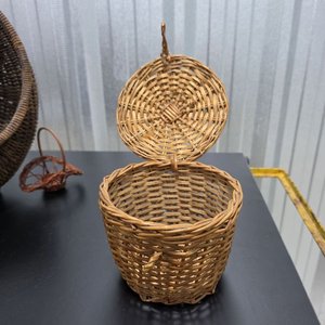 Conjunto de Cestas de Mimbre Artesanales Variadas - imagen 7