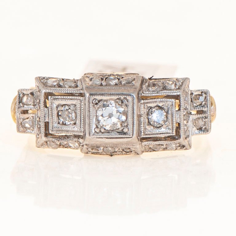 Item 2096993 - Image 0