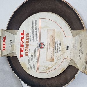Set de 4 Sartenes de Hierro y Metal con Mango de Madera, Incluye Tefal Ultrabase 24 cm - imagen 3