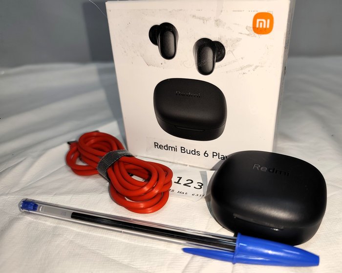 Auriculares Xiaomi Redmi Buds 6 Play Inalámbricos Bluetooth Negros