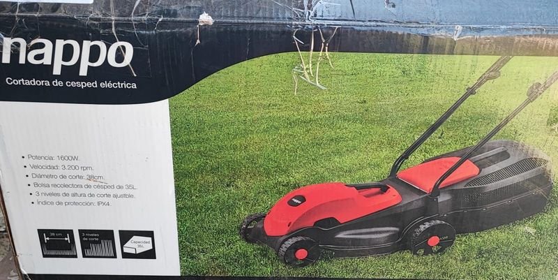 Lote anterior: Cortadora de césped eléctrica 1600W - Maquinaria