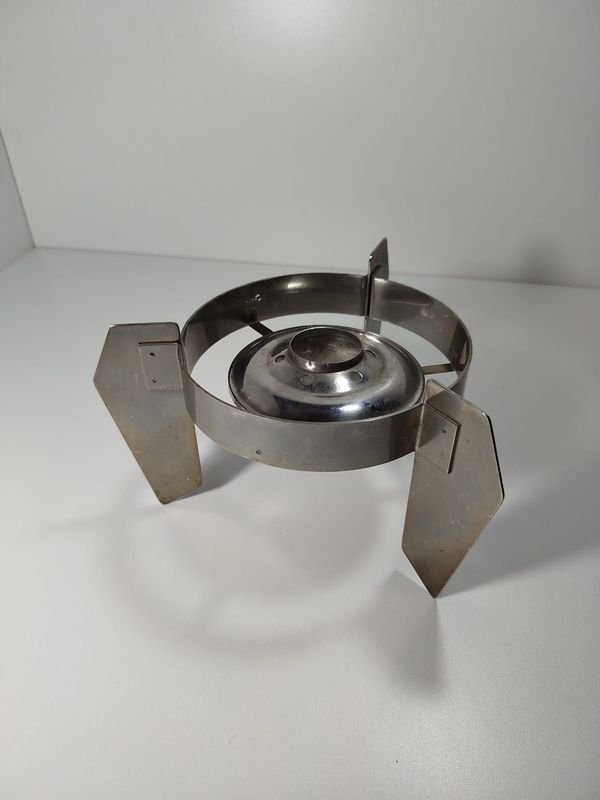Antiguo mechero en acero con trípode y soporte para utensilios - imagen 4