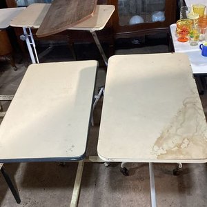 Juego de 2 Mesas Auxiliares Desayunadoras de MDF y Hierro - imagen 1