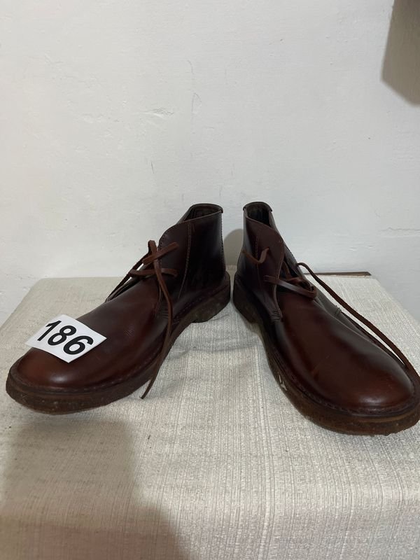 Item 872389 - Image 1