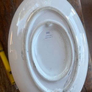 Conjunto de Pocillos de Porcelana con Platillos, Frasco para Café y Salsero de Cerámica - imagen 6