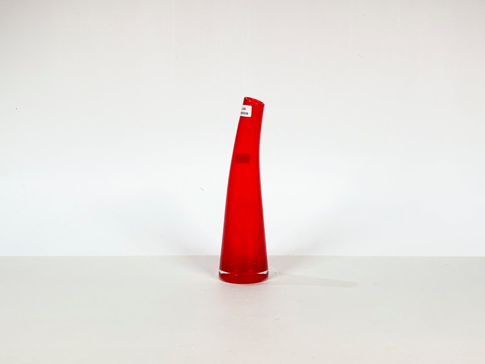 Lote anterior: Vaso de vidrio rojo semicurvo