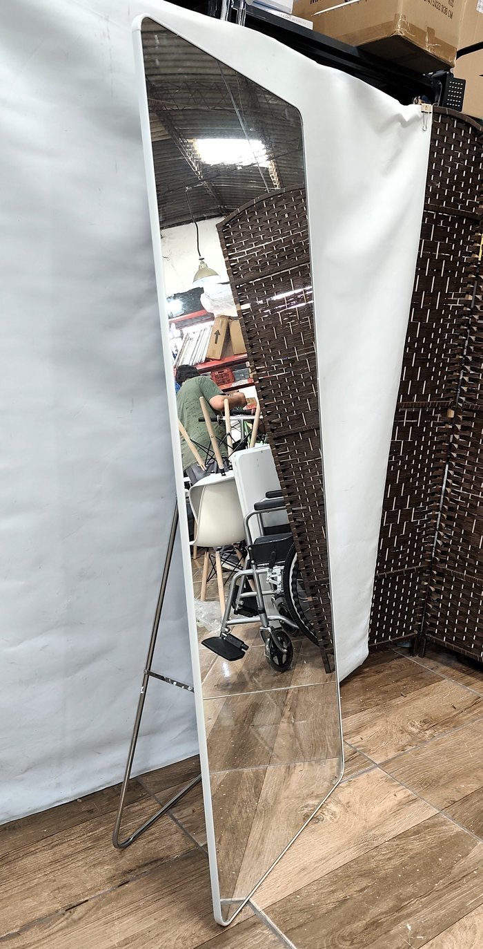 Item 16841 - Image 1