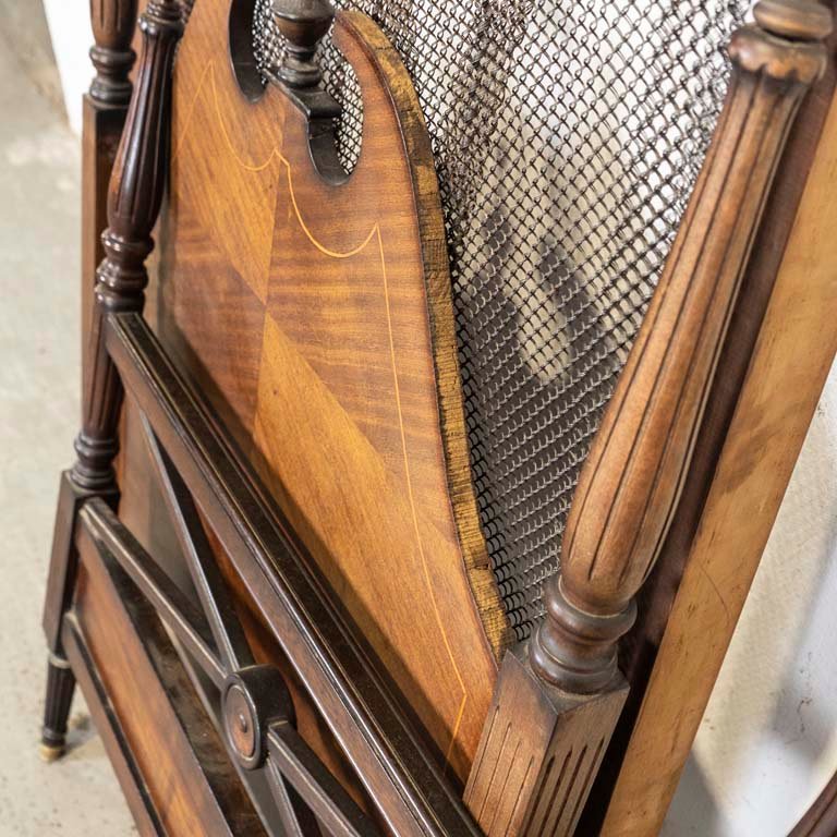 Cama antigua con marquetería, en venta - imagen 3