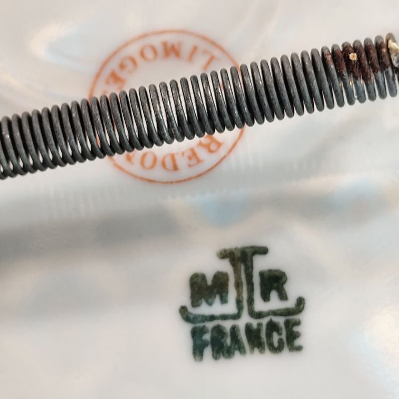 Plato pintado a mano LIMOGES MARCEL REDON con soporte para colgar - imagen 3