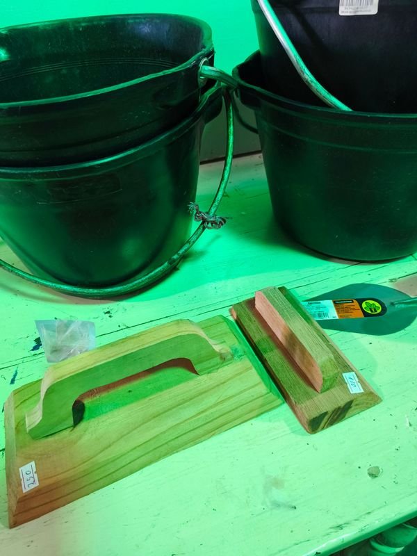 Baldes y Cucharas de Madera - imagen 3