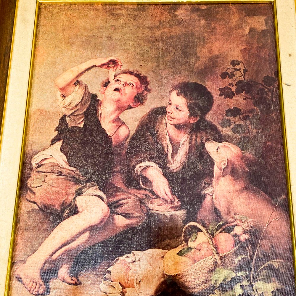 Dos láminas de arte con motivos infantiles y fachada - imagen 2