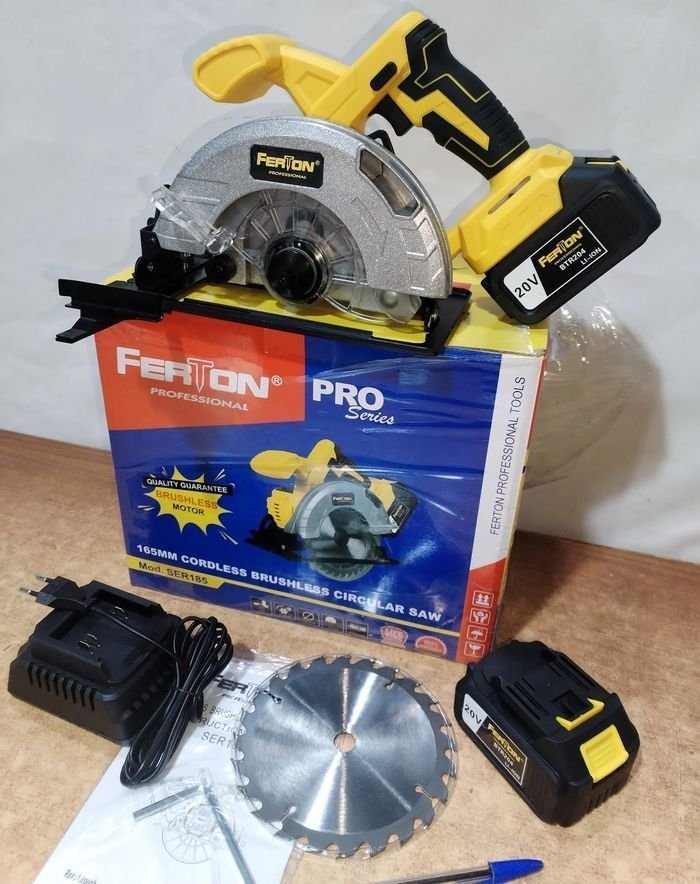 Sierra Circular Inalámbrica Ferton Pro Series con 2 Baterías de Litio y Accesorios