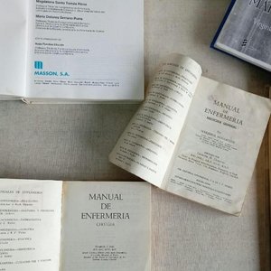 Lote de 8 Libros: Clínica Infantil, Manuales de Enfermería y Bibliografías - imagen 5
