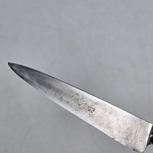 Cuchillo Criollo Pequeño con Vaina y Mango Tallado - imagen 2