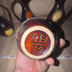 Lote siguiente: Jarras Vintage Alemanas Ü-Keramik, Diseño Mid-Century Modern
