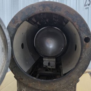 Foco Proyector Industrial Antiguo con Lente Acanalado - imagen 3