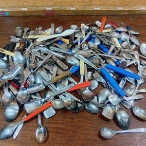 Lote de 180 Cucharitas Surtidas para Postre, Café, Té y Helado - imagen 1