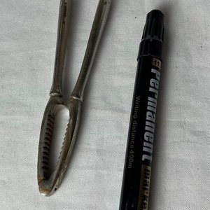 Rompenueces de Platina con Marcador Permanente - imagen 4