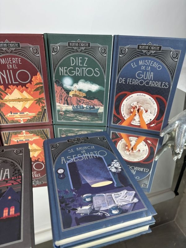 11 libros de Agatha Christie editorial Planeta - imagen 5