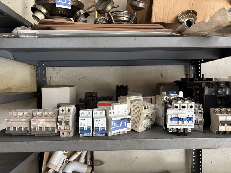 Componentes Electrónicos en Buena Condición - imagen 2