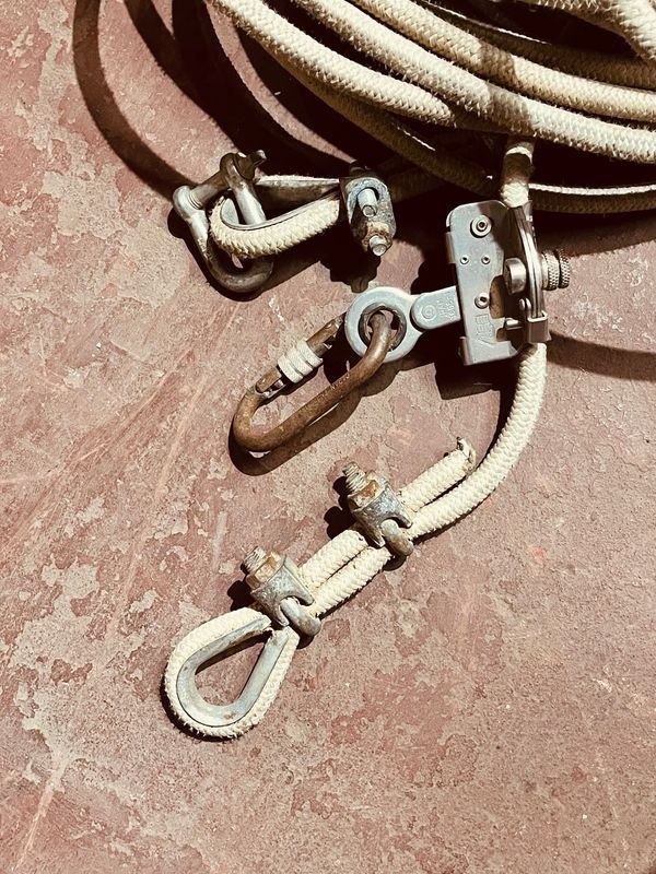 Item 881653 - Image 1