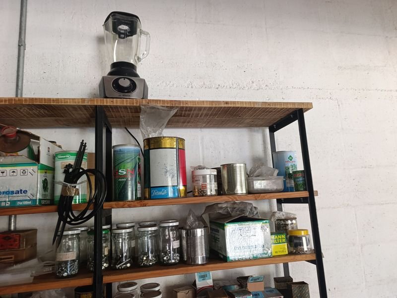 Estantería de almacenamiento multi-nivel - imagen 3