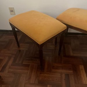Par de Banquetas Estilo Sheraton Inglesas Tapizado Mostaza - imagen 8