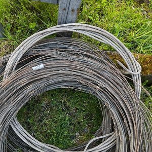 Rollos de Alambre Galvanizado para Construcción y Cercas - imagen 1