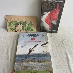 Lote siguiente: Lote de Libros sobre Aves del Río de la Plata y Uruguay