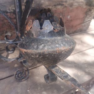 Antigua Araña Candelabro de Hierro Forjado Estilo Taberna - imagen 4