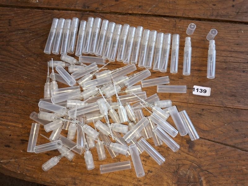 Lote anterior: Lote de frascos para muestras de perfume