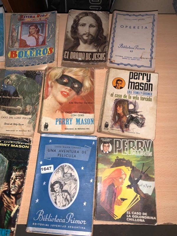 Colección de Novelas Antiguas de Perry Mason y Agatha Christie - imagen 2