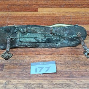 Juego Antiguo de Tiradores de Bronce para Puerta de Calle con Buzón - imagen 4