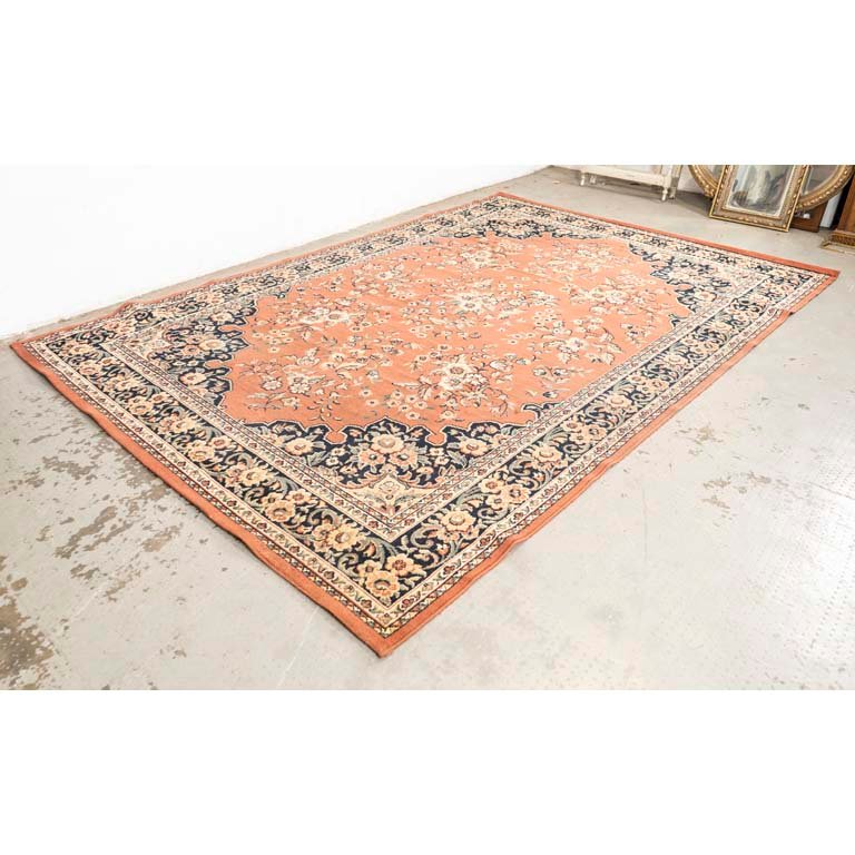Lote anterior: Alfombra acrílica con diseños florales en azul y beige
