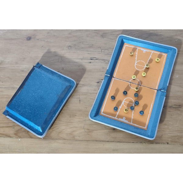 2 Tablas Magnéticas Antiguas de Baloncesto para Entrenador