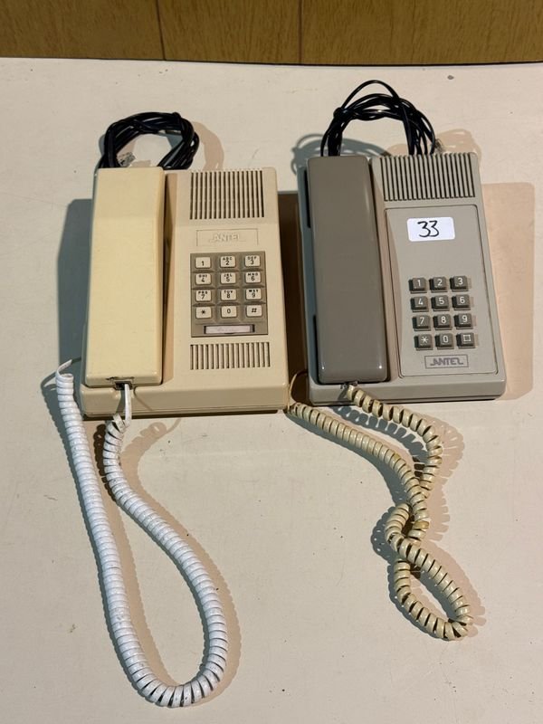 Par de Teléfonos Fijos Antiguos Antel y Jantel