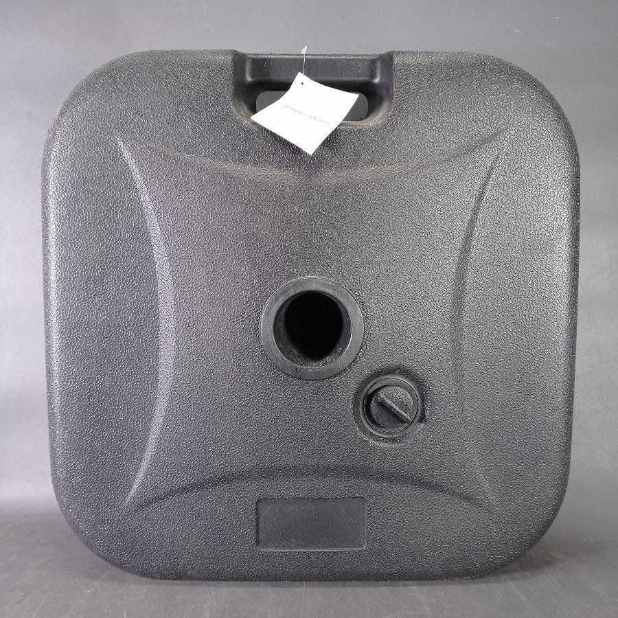 Base para Sombrilla de Exterior en Plástico Negro