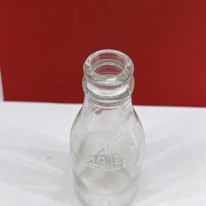 Botella Antigua de Vidrio Transparente con Logo "Galiep" y Número "4357" - imagen 3