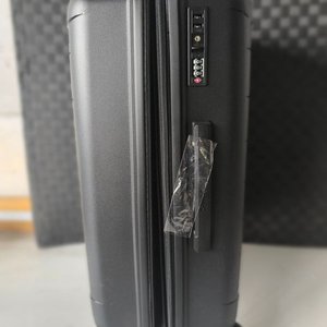 Valija Samsonite Aerolux Negra 65cm Grande con Ruedas - imagen 3