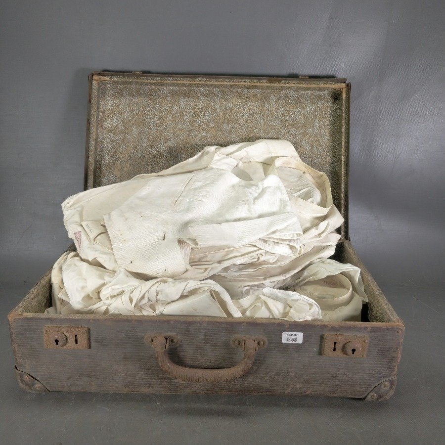 Item 15870 - Image 0