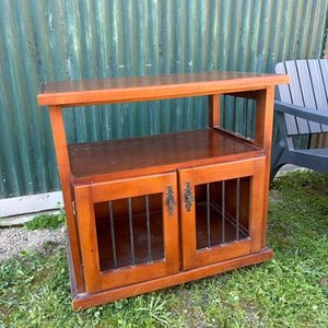 Rack de Madera con Puertas y Rejas - imagen 4