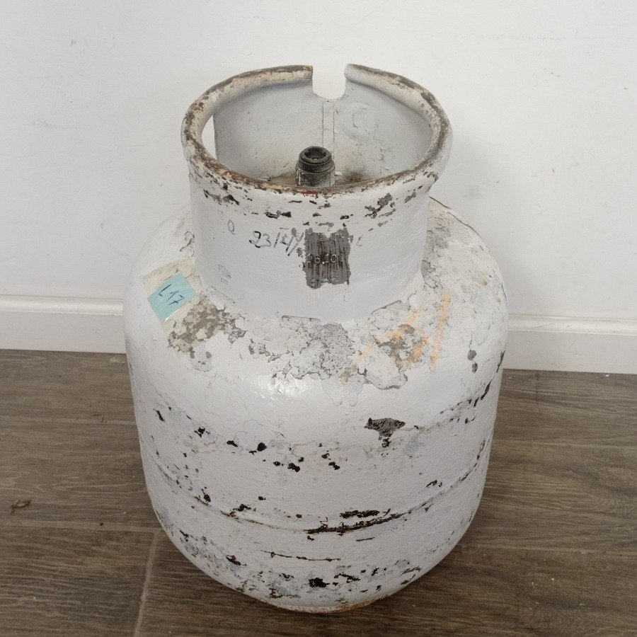 Item 15556 - Image 1