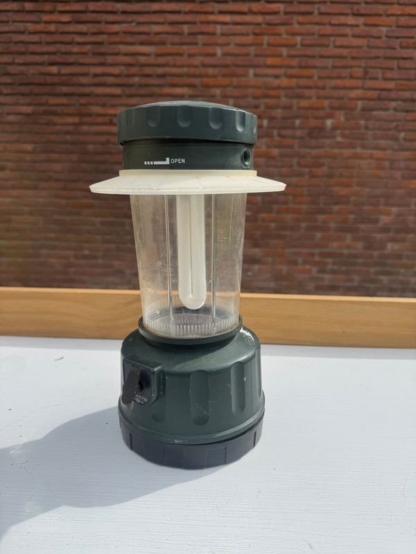 Farol de Camping Verde con Luz LED