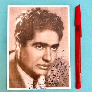 Lote anterior: Postal Autografiada y Dedicada de Carlos Morin