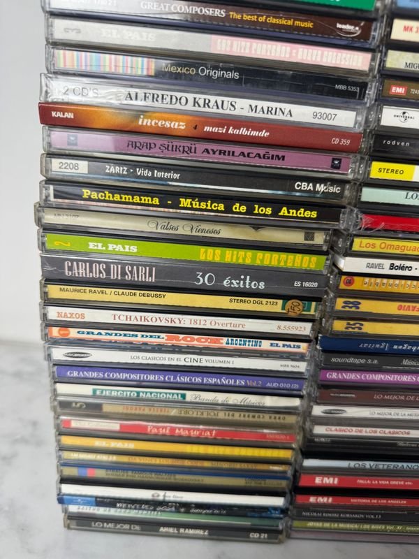 Colección de CDs de música variada - imagen 23
