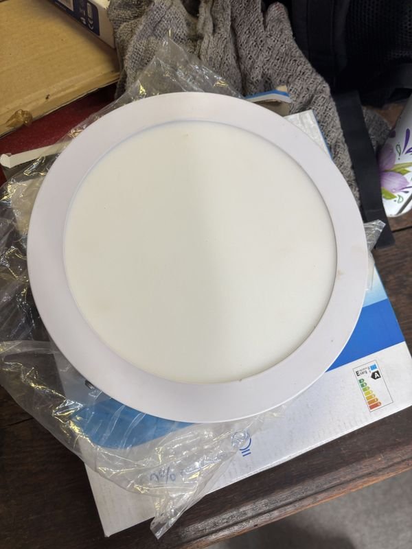 Luz LED y Proyectores de Alta Calidad - imagen 6