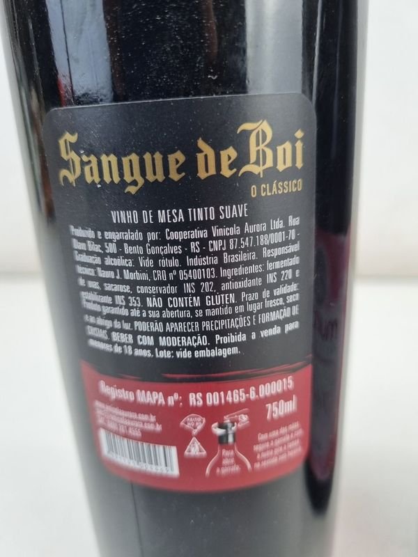 Botellas de vino y etiquetas - imagen 7