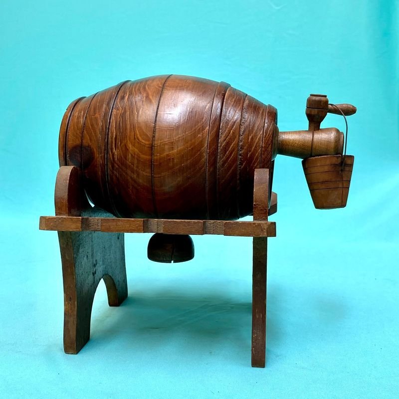 Antigua Licorera en Madera para Servir o Medir - imagen 2